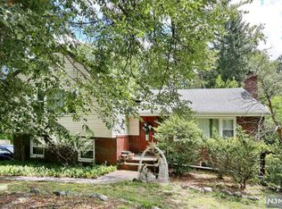 465 Lafayette Ave, Westwood, NJ 07675