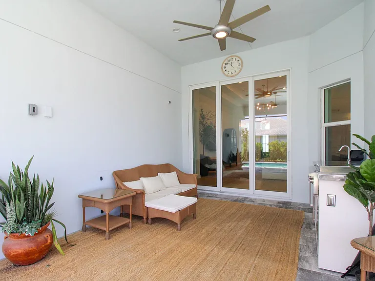 9241 Cayman Dr — Photo 41