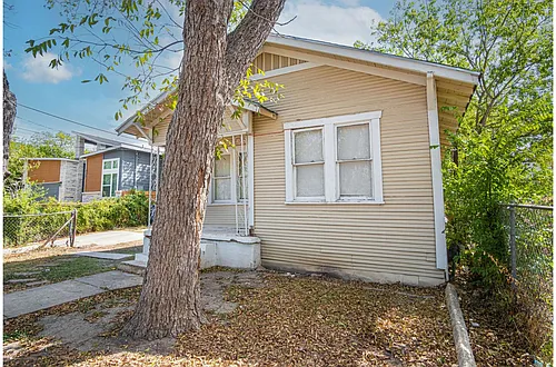 610 Belmont Photo 1
