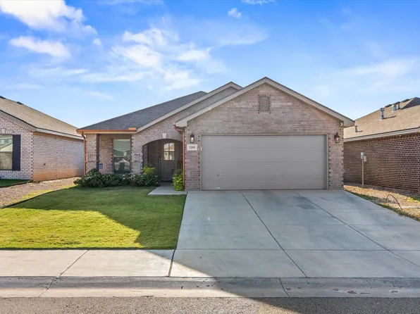 3208 Aberdeen Ave, Wolfforth, TX 79382