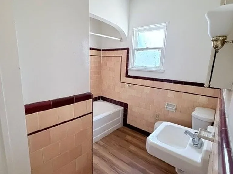 2802 Monterey St #3 — Photo 3