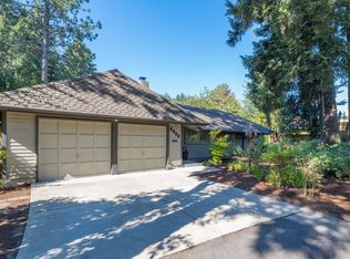 6035 SW Glenbrook Rd, Beaverton, OR 97007