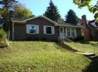 1307 Oakglen St, Pittsburgh, PA 15204