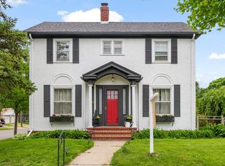 2958 Vincent Ave N, Minneapolis, MN 55411
