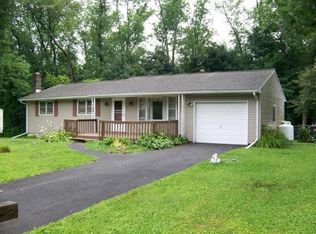 2 Shore Acres Dr, Binghamton, NY 13901