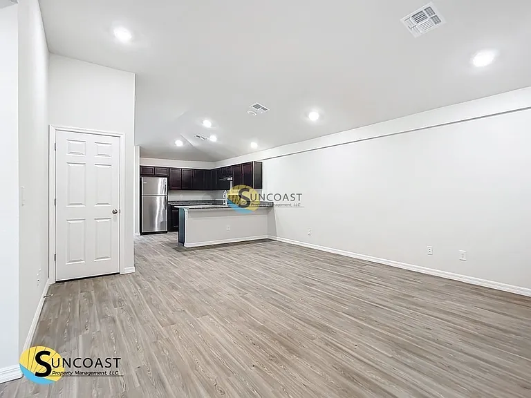 26102 Explorer Rd — Photo 3