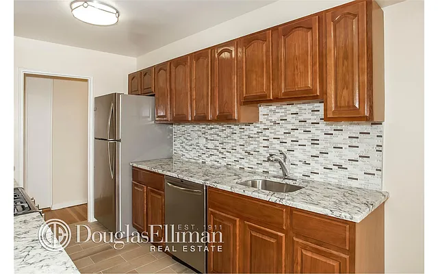 Sold by Douglas Elliman | media 48