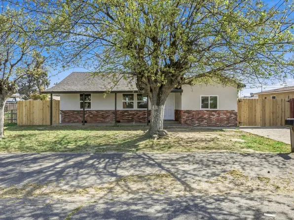 803 Gladys Way, Hanford, CA 93230