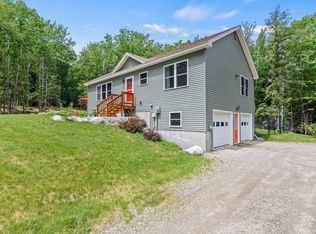25 Bonnie Way, Casco, ME 04015