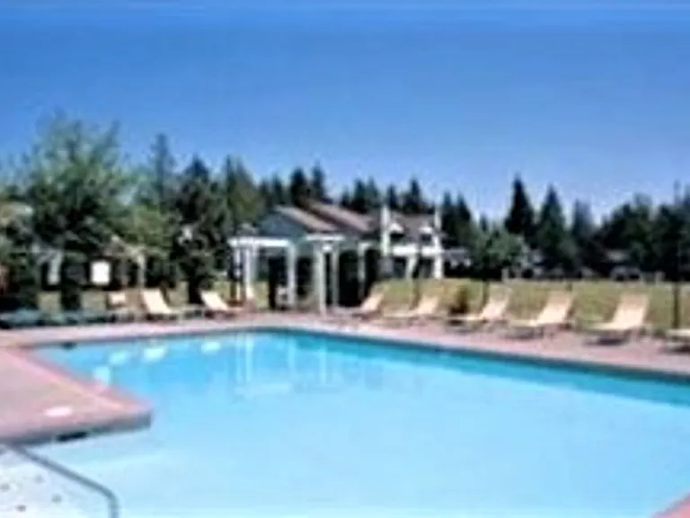 The Vineyards Apartments - Bremerton, WA. — Photo 11
