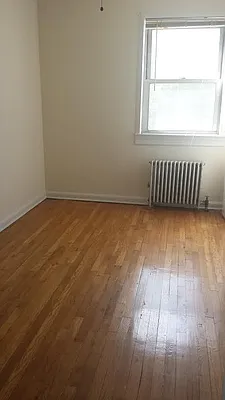 Rented by Astoria Realty | media 12