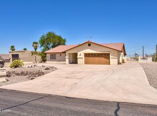 2725 Poseidon Dr, Lake Havasu City, AZ 86404