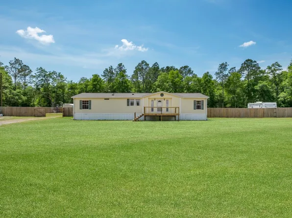 150 Bay Pine Dr, Crawfordville, FL 32327