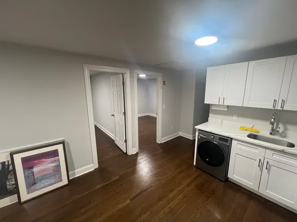 376 Thompson St #2, Stratford, CT 06615