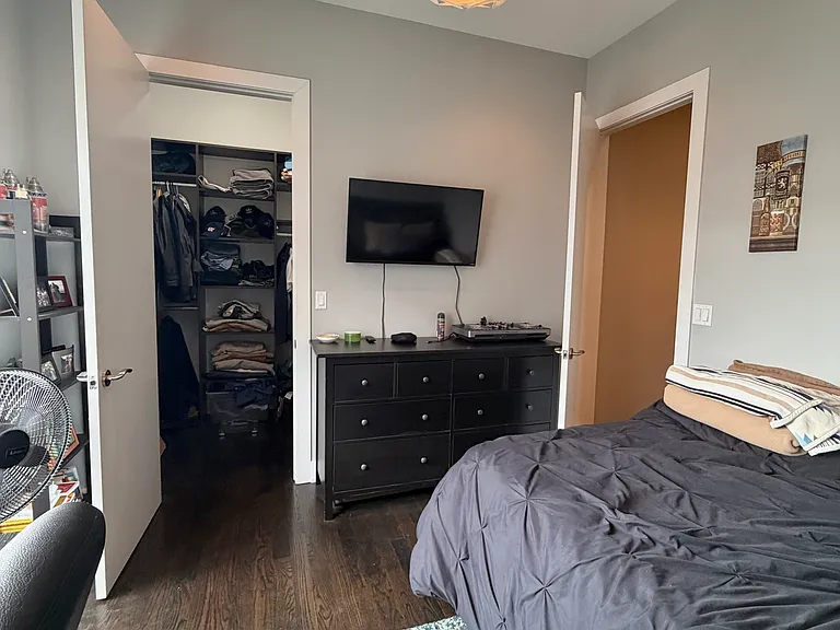 815 N Ashland Ave #3N — Photo 11