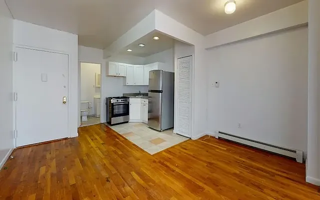 Rented by Douglas Elliman | media 2