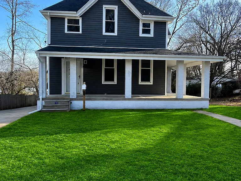 118 S Clark Ave — Photo 2