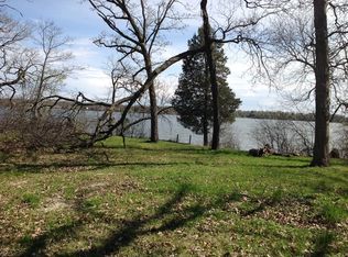87 E Lakeview Ave, Round Lake Beach, IL 60073