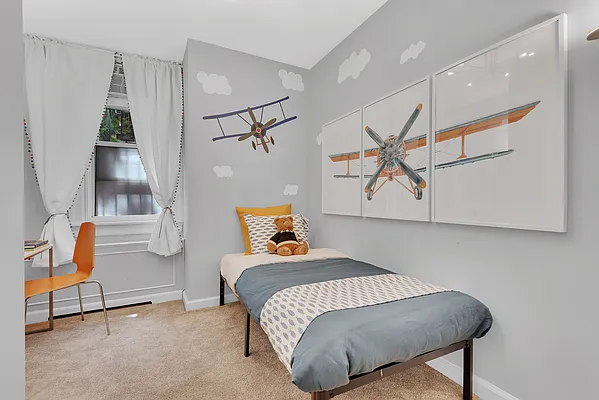 Sold by Corcoran | media 8