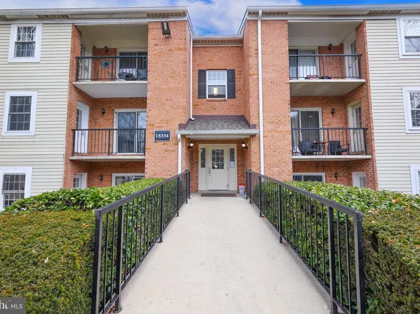 18334 Streamside Dr APT 201, Gaithersburg, MD 20879
