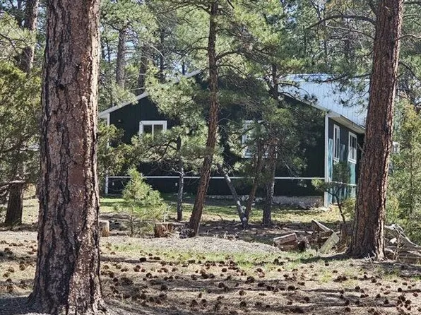 42 Fox Dr, Moorcroft, WY 82721