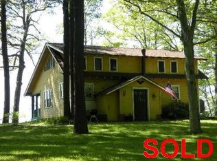 86 S Rainbow Shores Rd, Pulaski, NY 13142