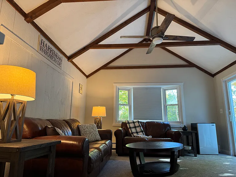 202 Glenellen Rd — Photo 22
