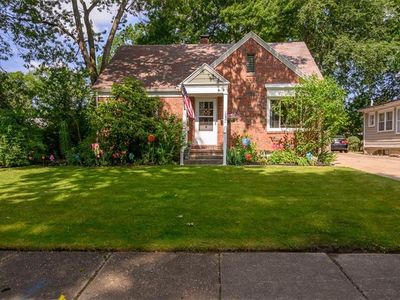 1922 13th St, Cuyahoga Falls, OH, 44223