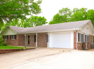 2908 Schott Rd, Jefferson City, MO 65101