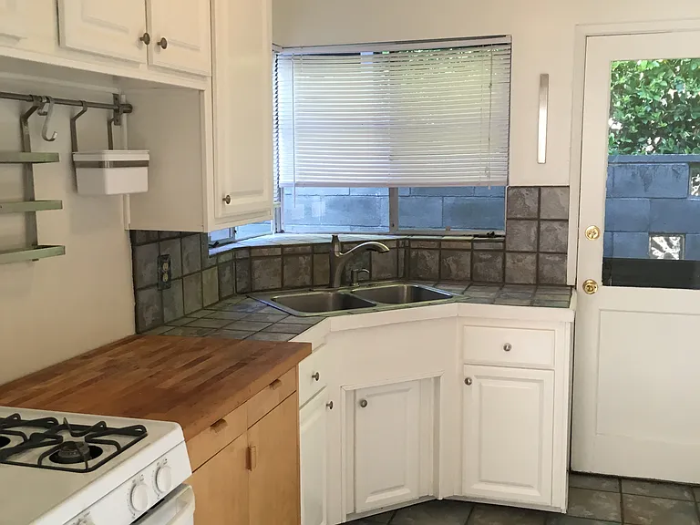 710 Copeland Ct #A — Photo 12