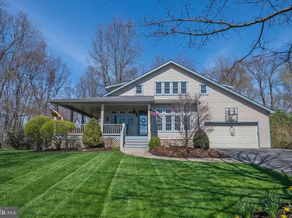 726 Sunset Ridge Dr, Mc Henry, MD 21541