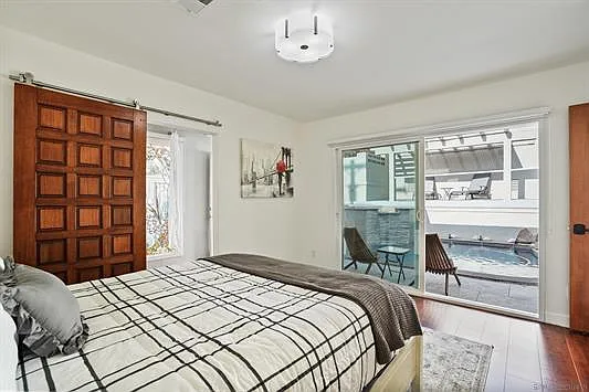 900 Highland Dr — Photo 16