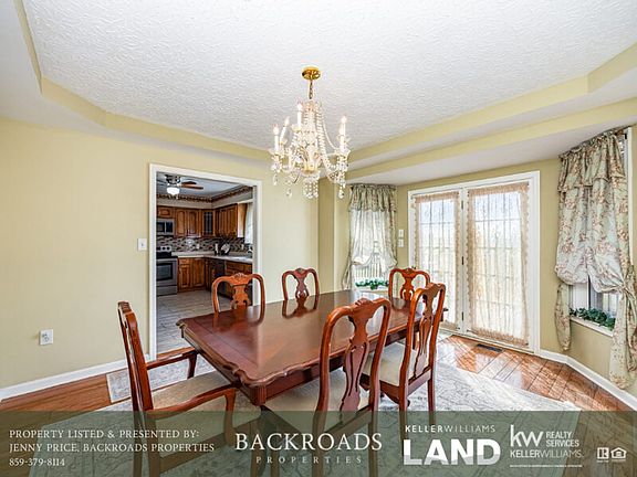5th image of 8449 Locust Grove Rd