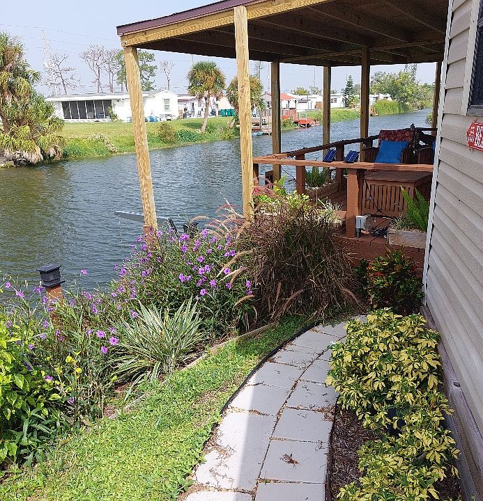 Side yard