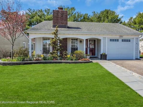 33 Tarworth Terrace, Manchester, NJ 08759
