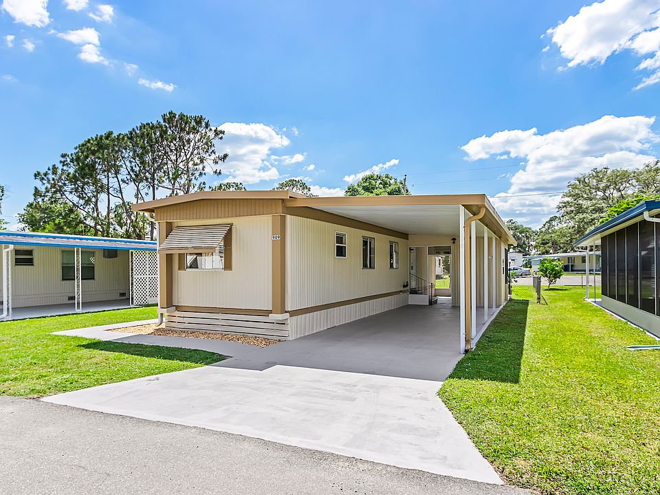 1st image of 909 Village Dr