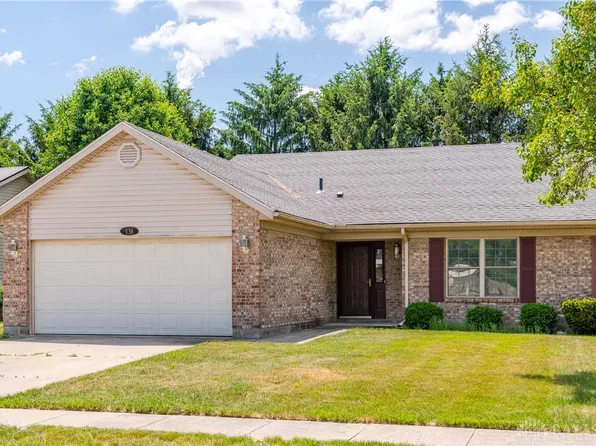 138 Warner Dr, Englewood, OH 45322