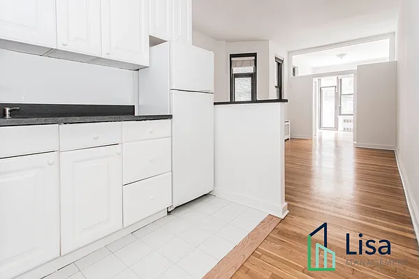 Rented by Lisa Management Inc | media 3