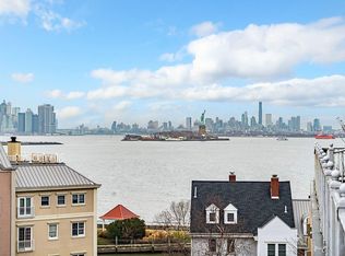 101 Shearwater Ct E APT 63, Jersey City, NJ