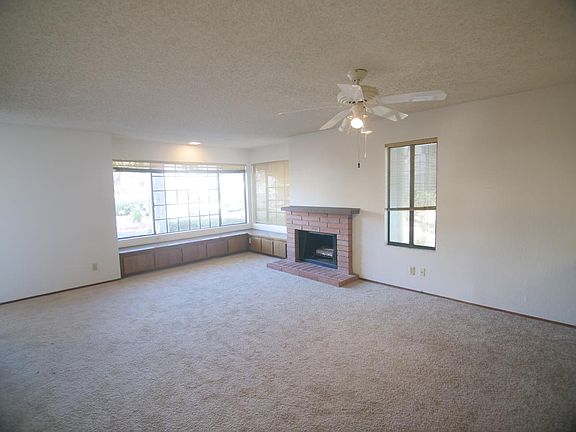 3rd image of 4055 Crystal Dawn Ln Unit 101