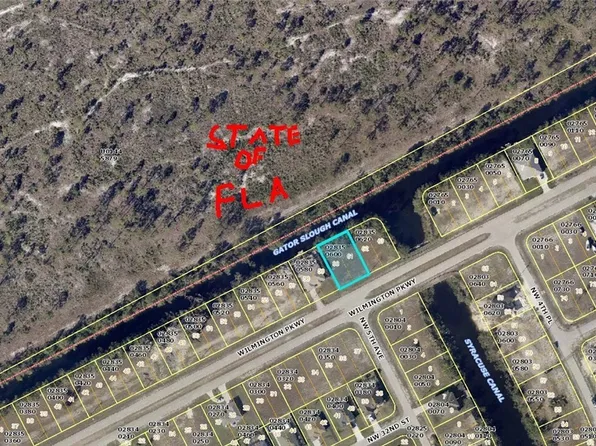 427 Wilmington Pkwy, Cape Coral, FL 33993