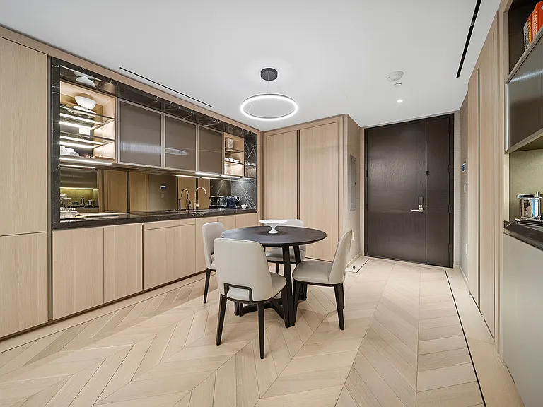 685 5th Ave #10F — Photo 3
