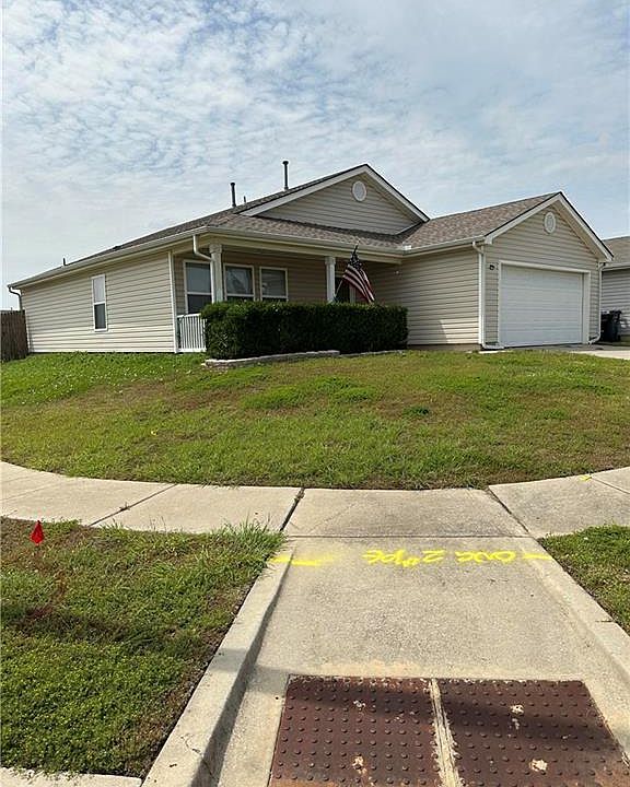 1st image of 15621 Lilly Garden Ln