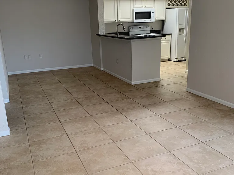 805 Boardwalk Dr — Photo 16