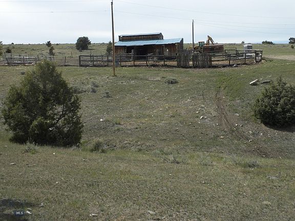 5th image of 49 Cedar Crst