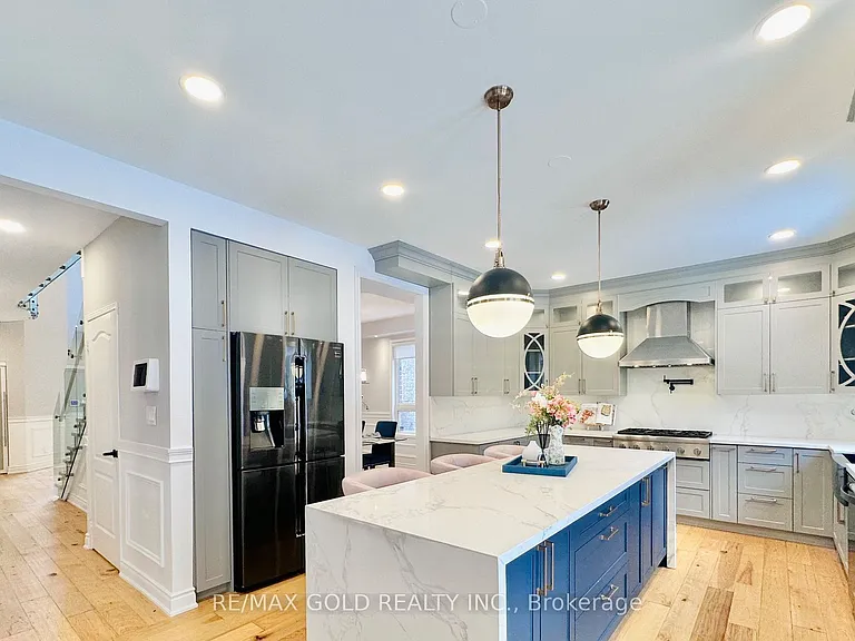2293 Woodcrest Dr — Photo 17