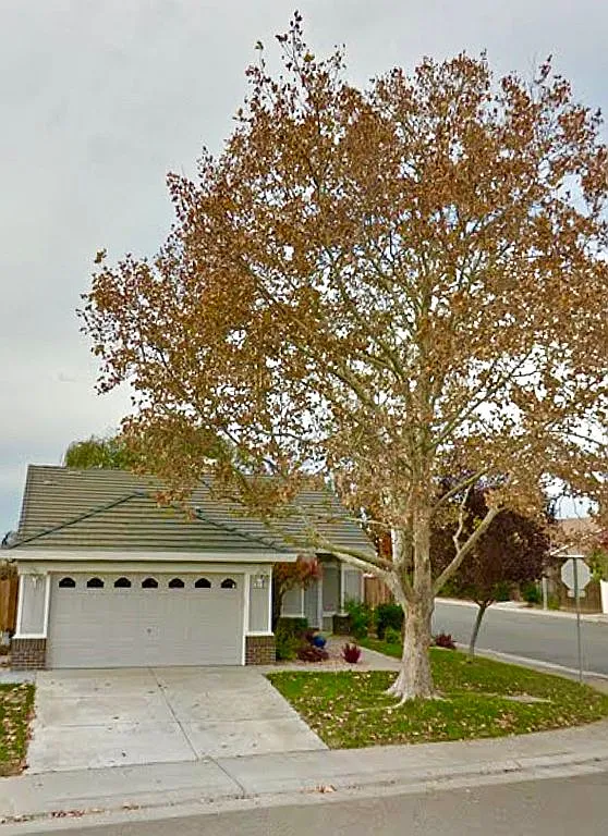 8748 Summer Pointe Dr photo 1