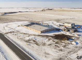 1275 462nd Rd, Utica, NE 68456