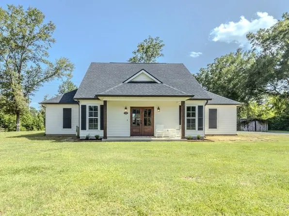 3193 Jennifer Ln, Lake Charles, LA 70611
