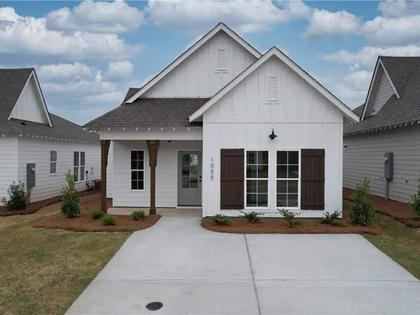 786 Woodland St, Opelika, AL 36801